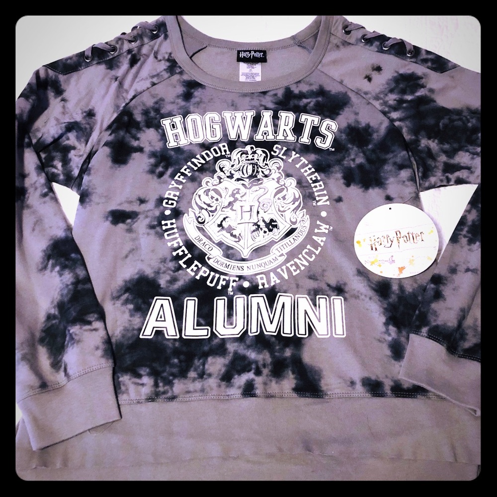 HARRY POTTER “HOGWARTS” BNWT sweatshirt